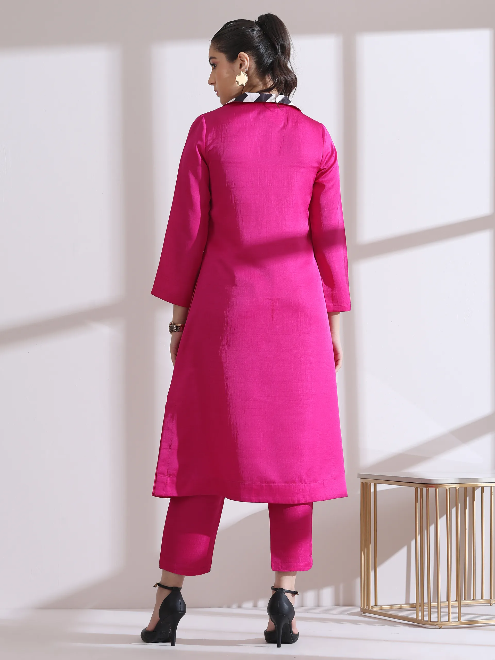 2 Pc Set - Prf'T Lux Fuchsia Striped Collar Kurta With Pants