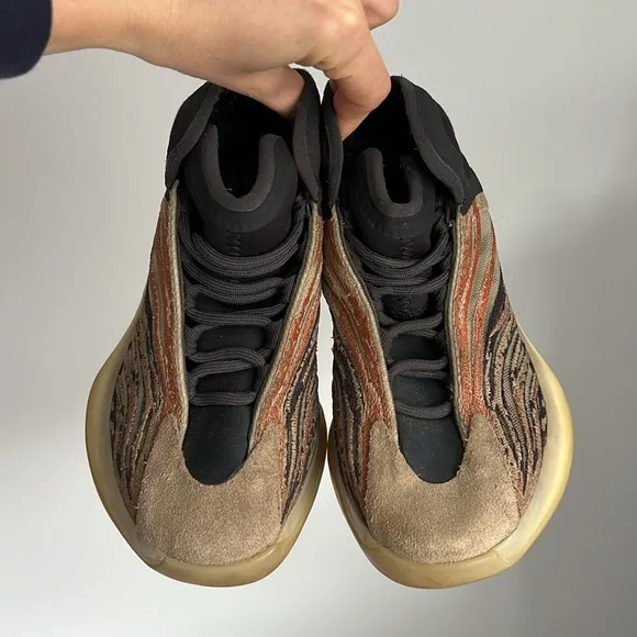 adidas YEEZY quantum QNTM flash orange amber tint shoes sneakers Kanye West Sz 4