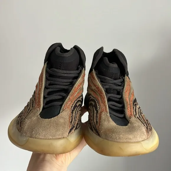 adidas YEEZY quantum QNTM flash orange amber tint shoes sneakers Kanye West Sz 4