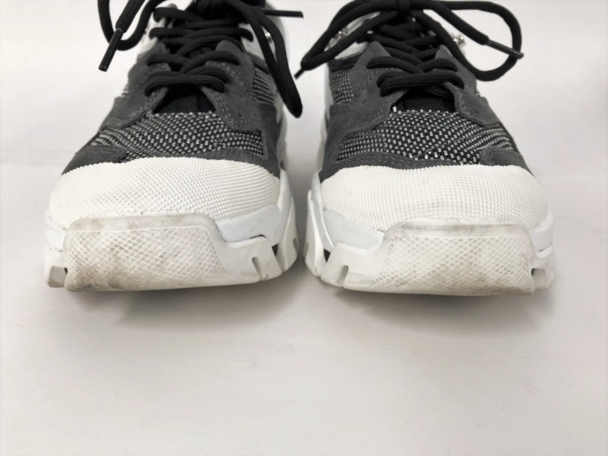 Calvin Klein 205W39NYC Carla Sneakers Carbon/Black/White Size 8