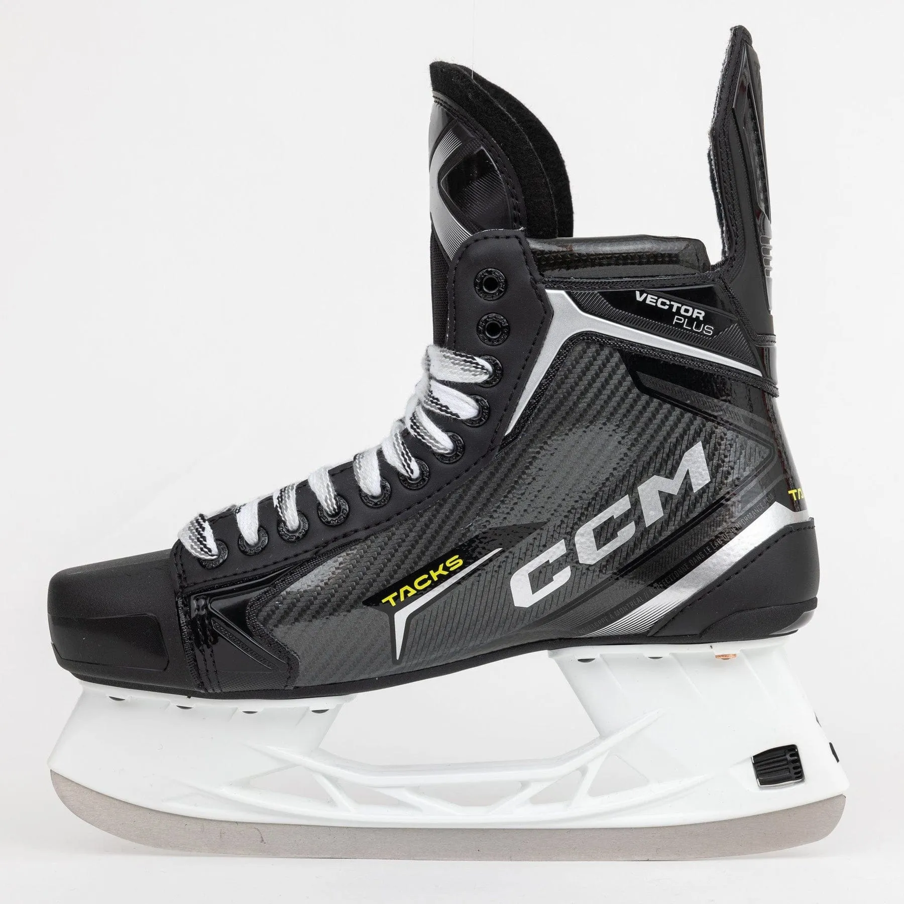 CCM Tacks Vector Plus Junior Hockey Skates