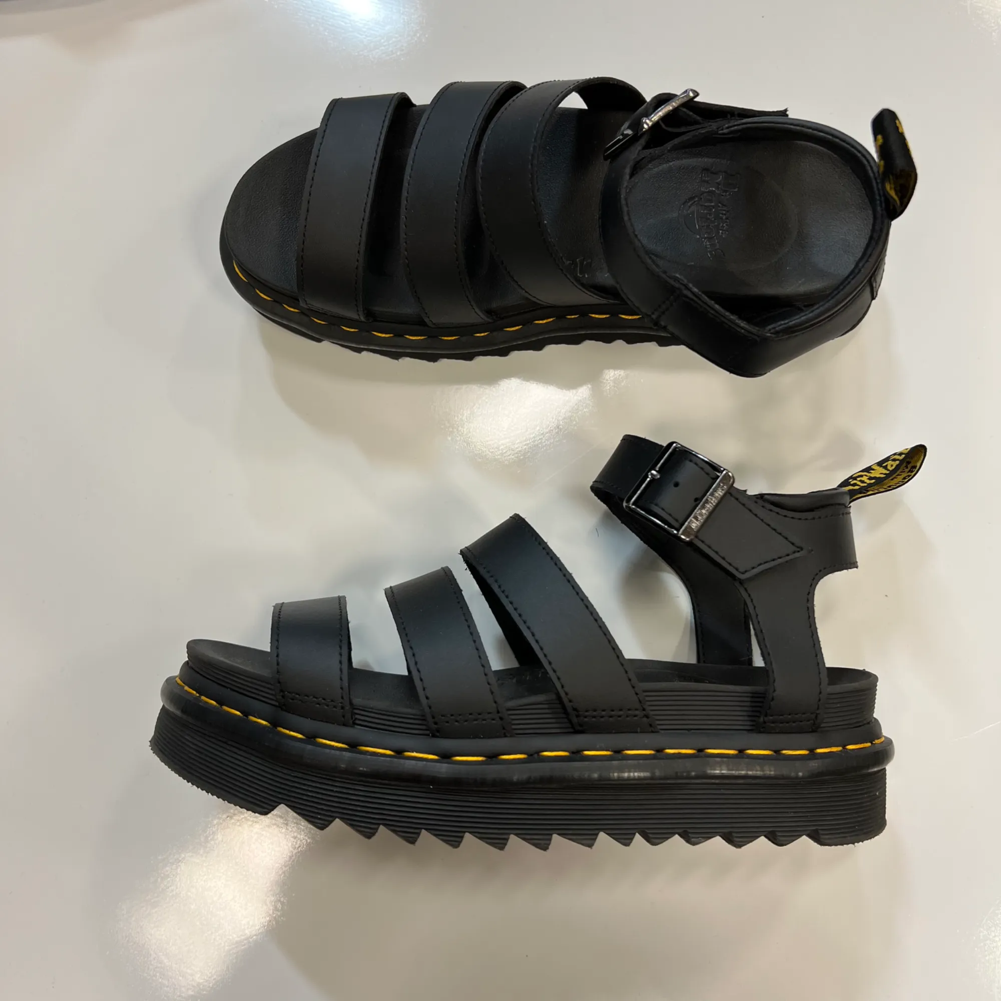 Dr Martens Sandals Womens 8
