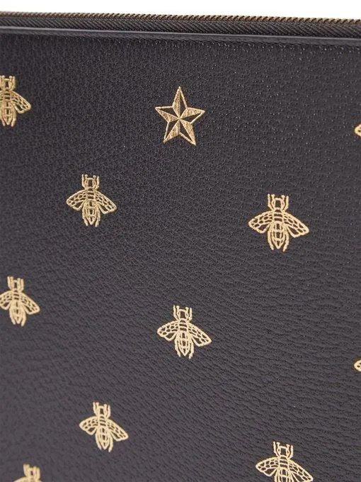 Gucci Bee Print Grained Leather Pouch In Brown