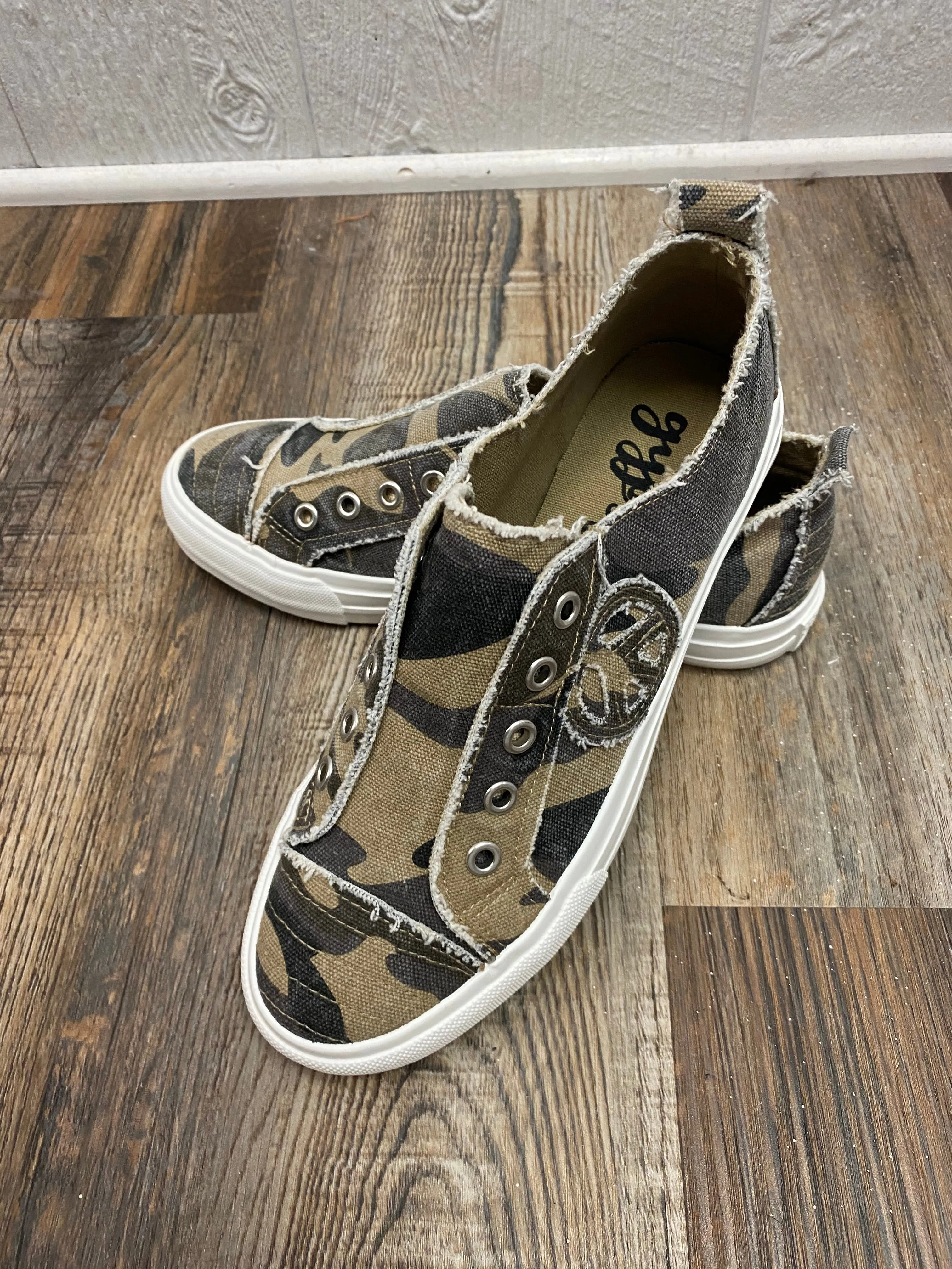 Gypsy Jazz- Absolute Camo Sneakers