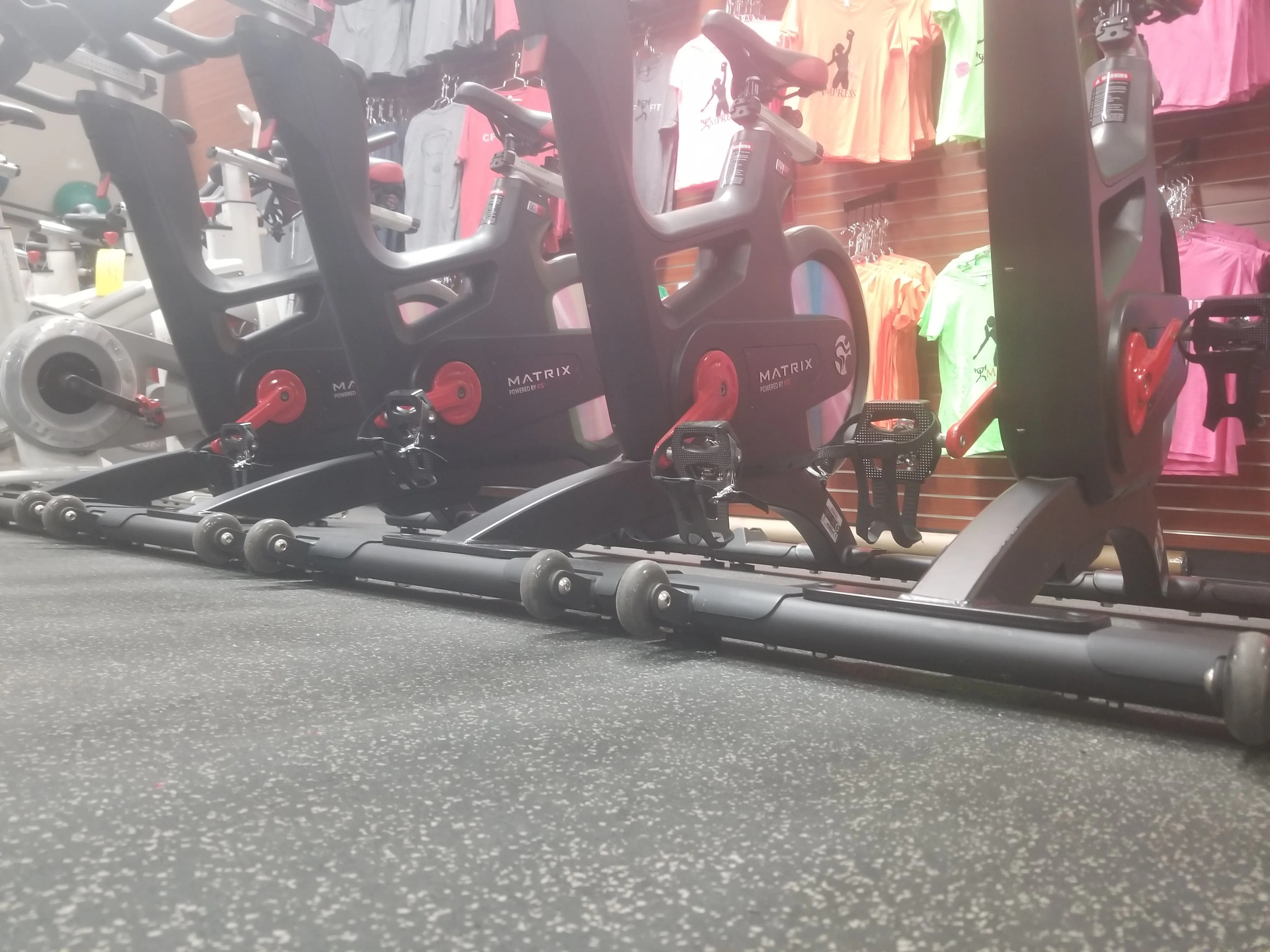 Life Fitness IC7 Indoor Cycle - ICG Exercise Bike w/Bluetooth
