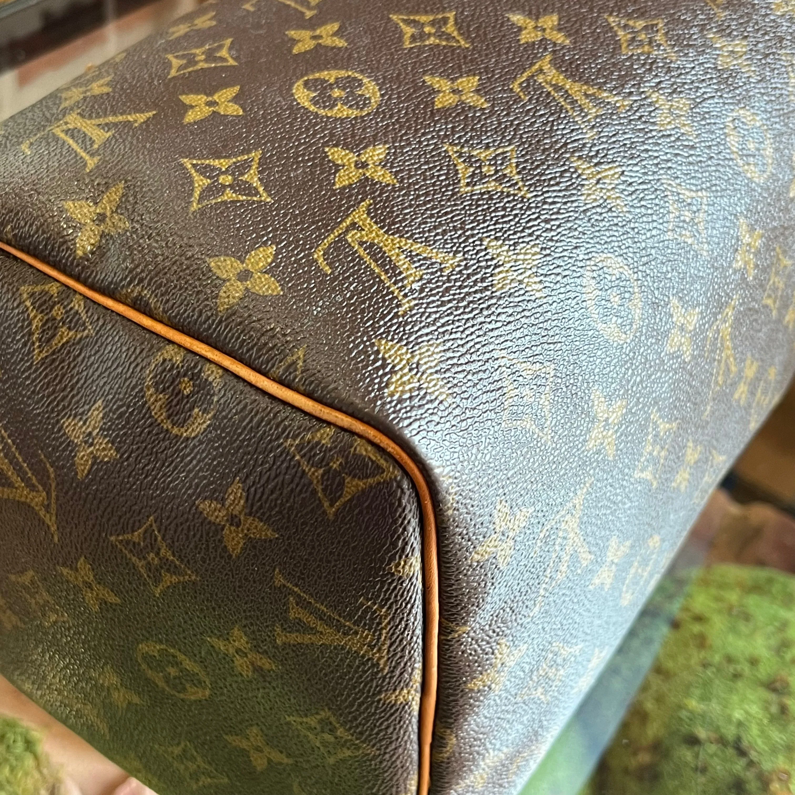 LOUIS VUITTON Speedy 30 Brown Monogram Canvas Satchel Bag