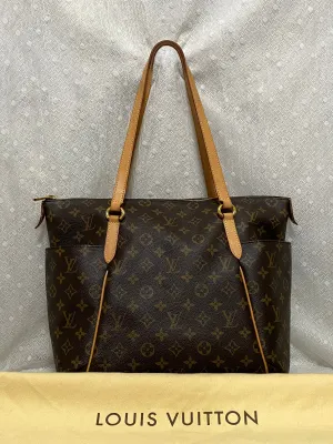 Louis Vuitton Totally MM Monogram Canvas Tote