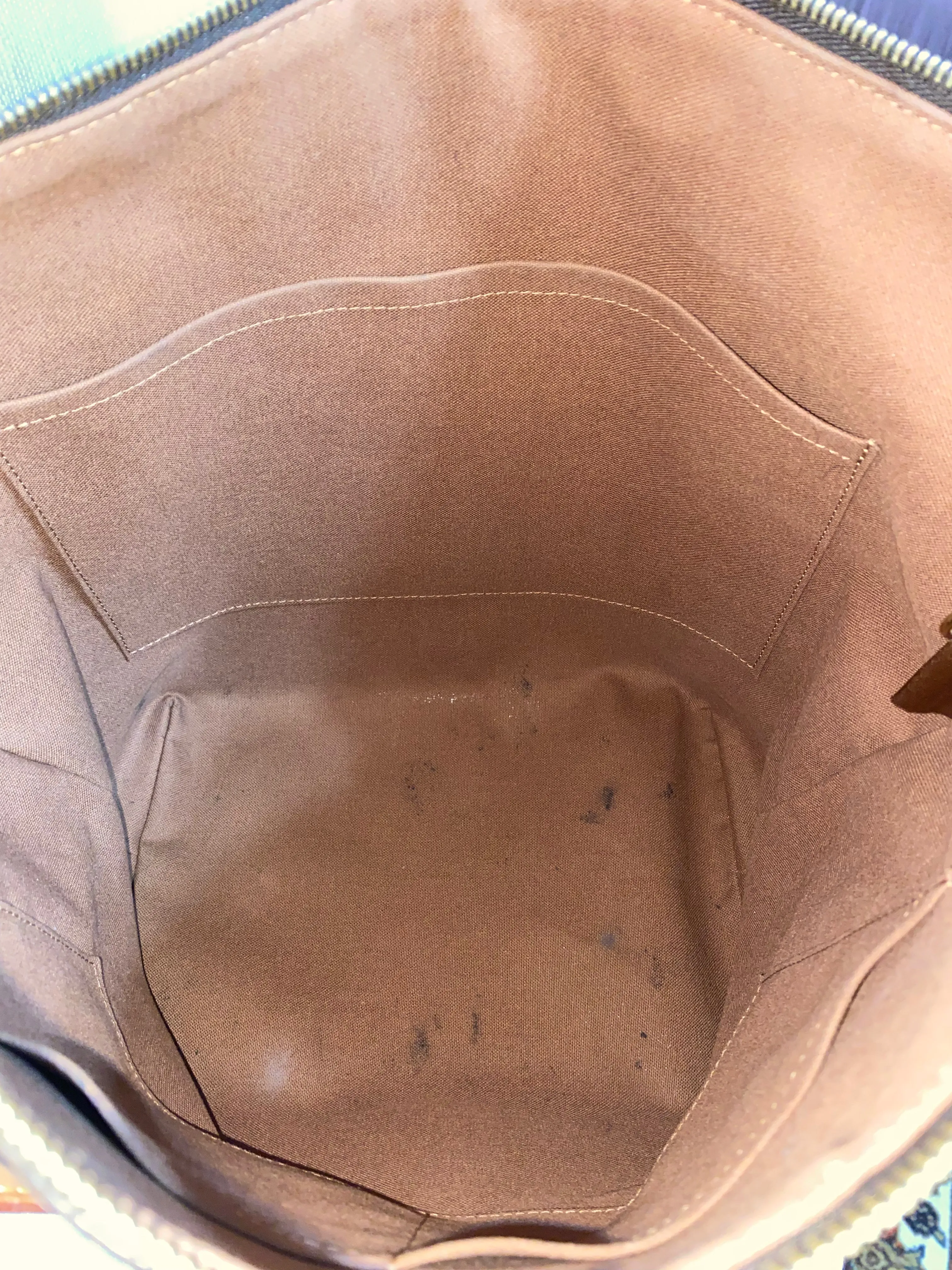 Louis Vuitton Totally MM Monogram Canvas Tote