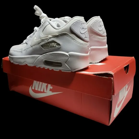 Nike Air Max 90 LTR (GS) White Leather Shoes Boys' Grade School Size 7Y