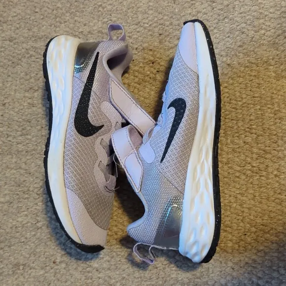 Nike Revolution 6 Kids Running Shoes Pink/Black Size 12c