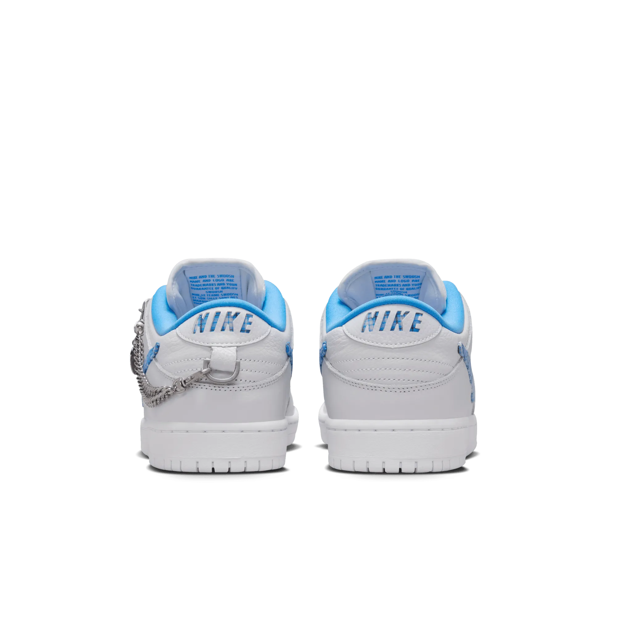 NIKE SB DUNK LOW PRO