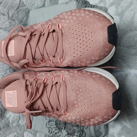 Nike Women's Pink Running Shoes