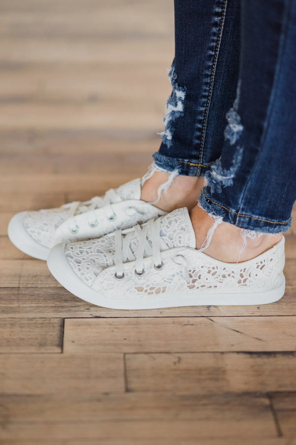 Not Rated Charley Sneakers ~ White
