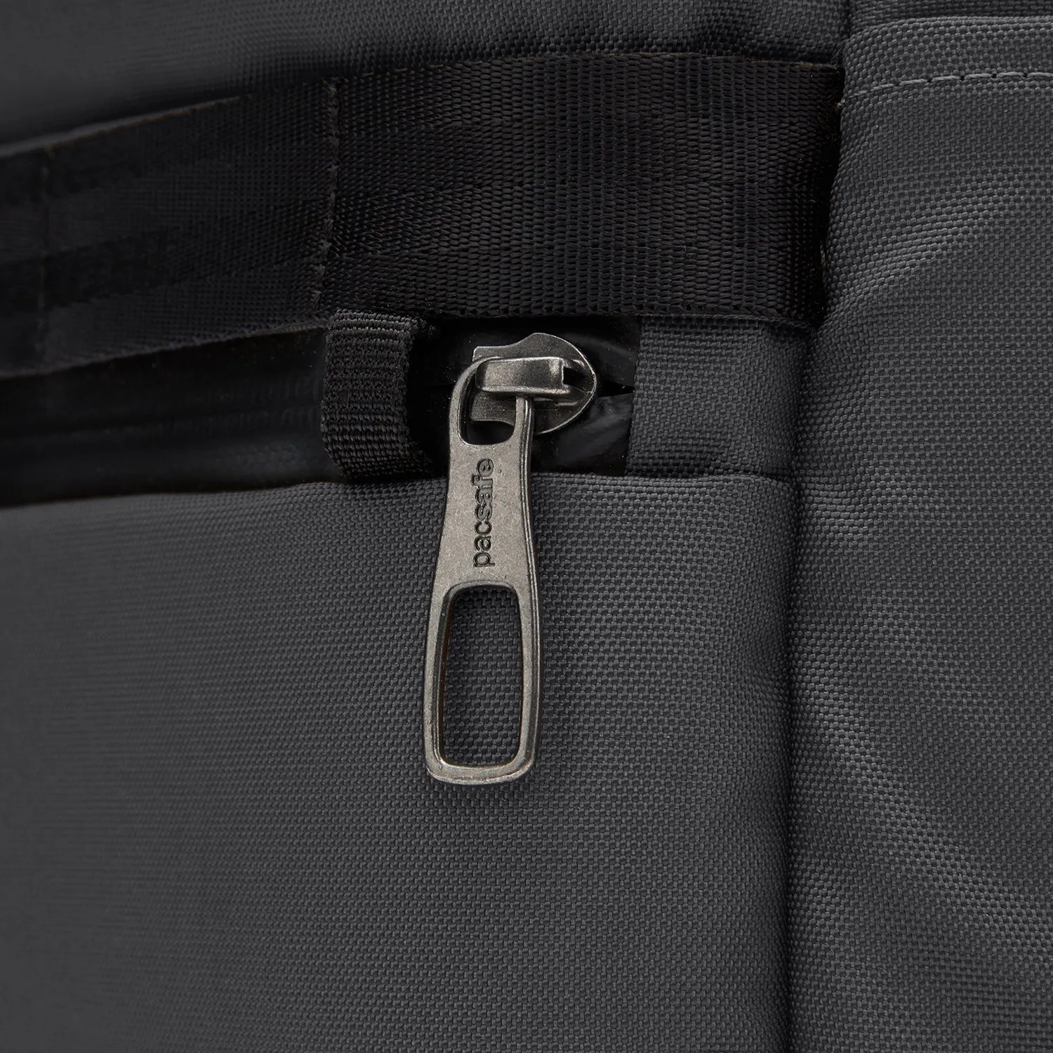 Pacsafe® X 25L anti-theft  backpack