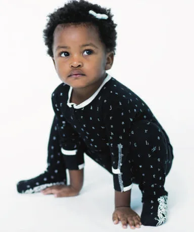 Peregrine Typewriter Black Footie