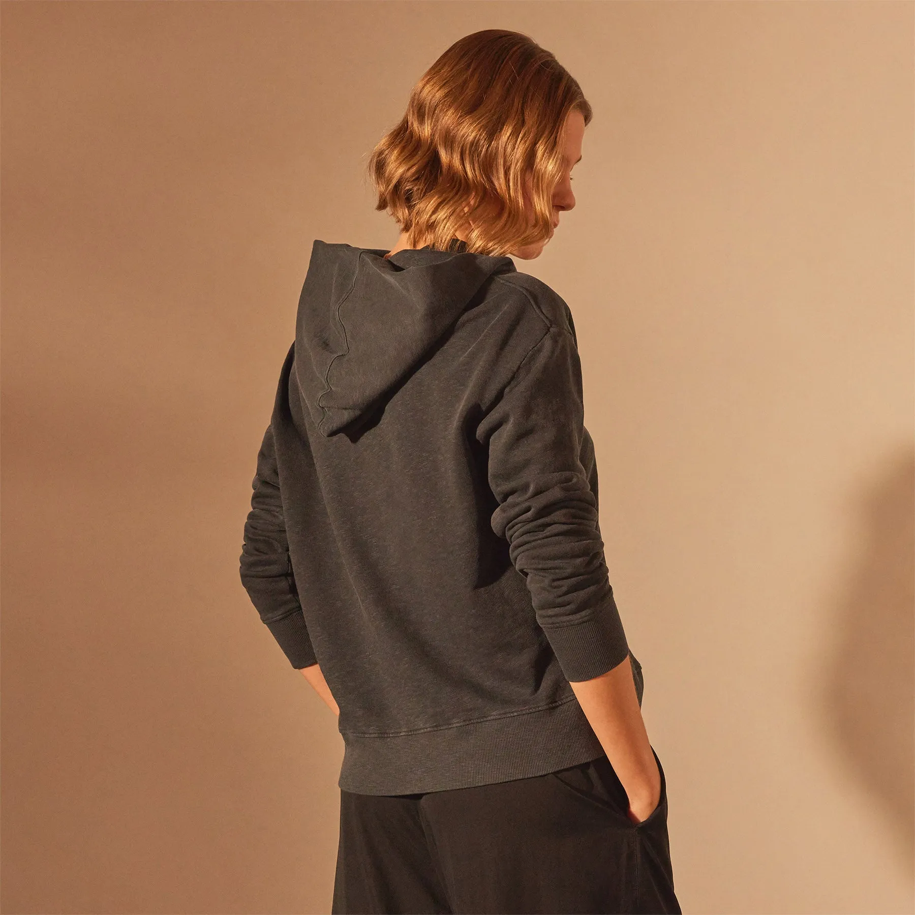 Pullover Hoodie - Magma Pigment