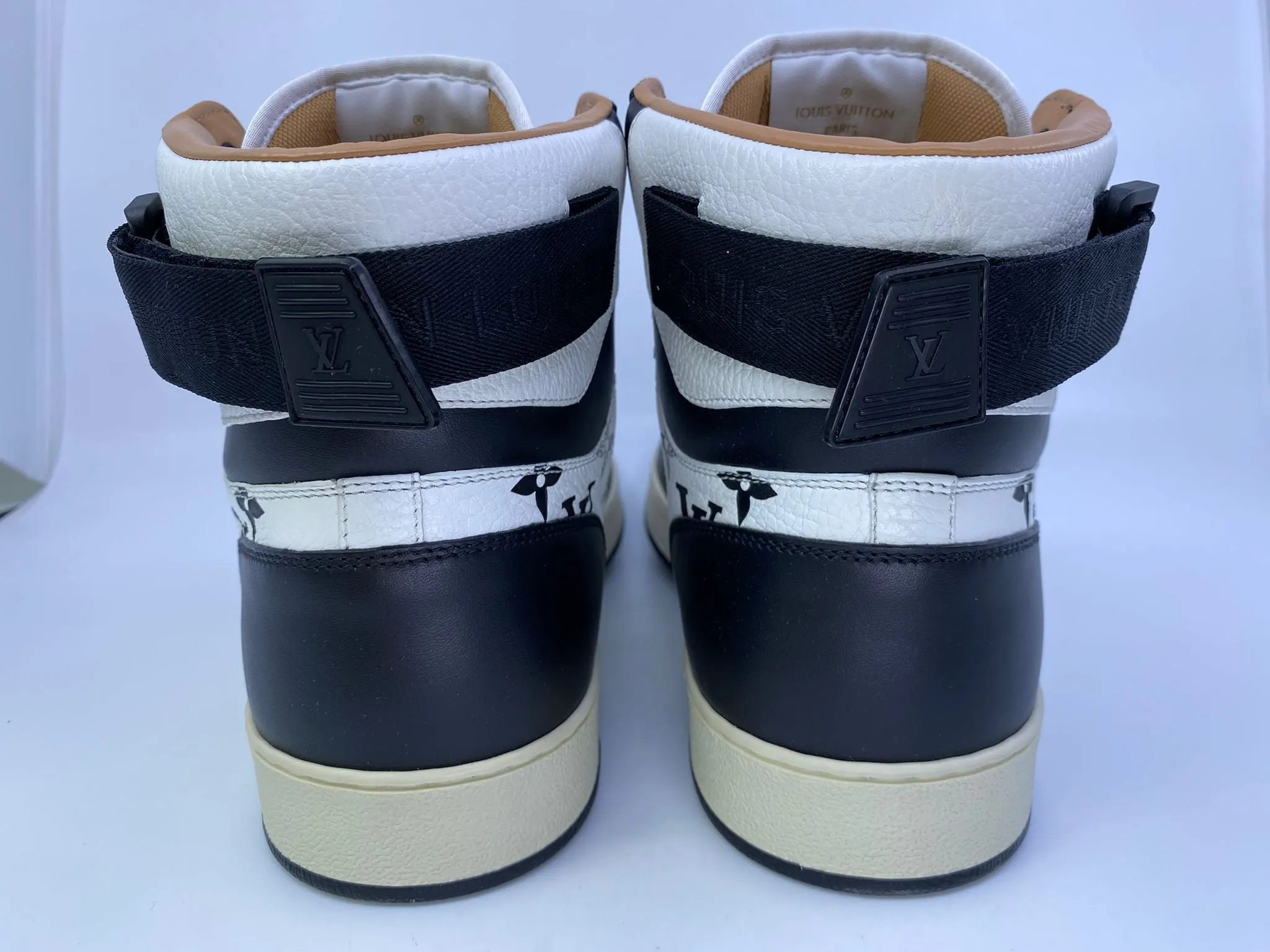 Rivoli Sneaker Boot
