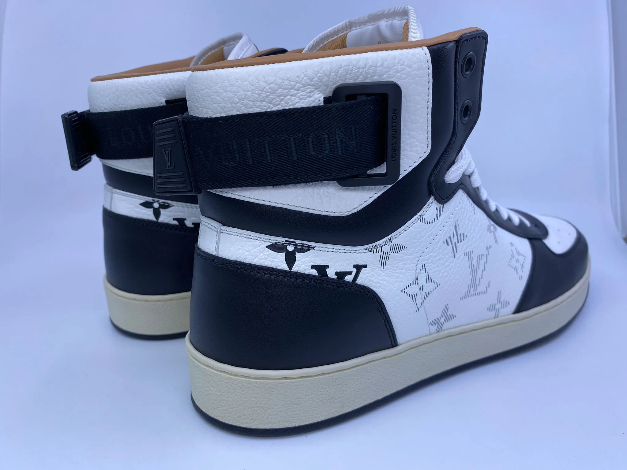 Rivoli Sneaker Boot