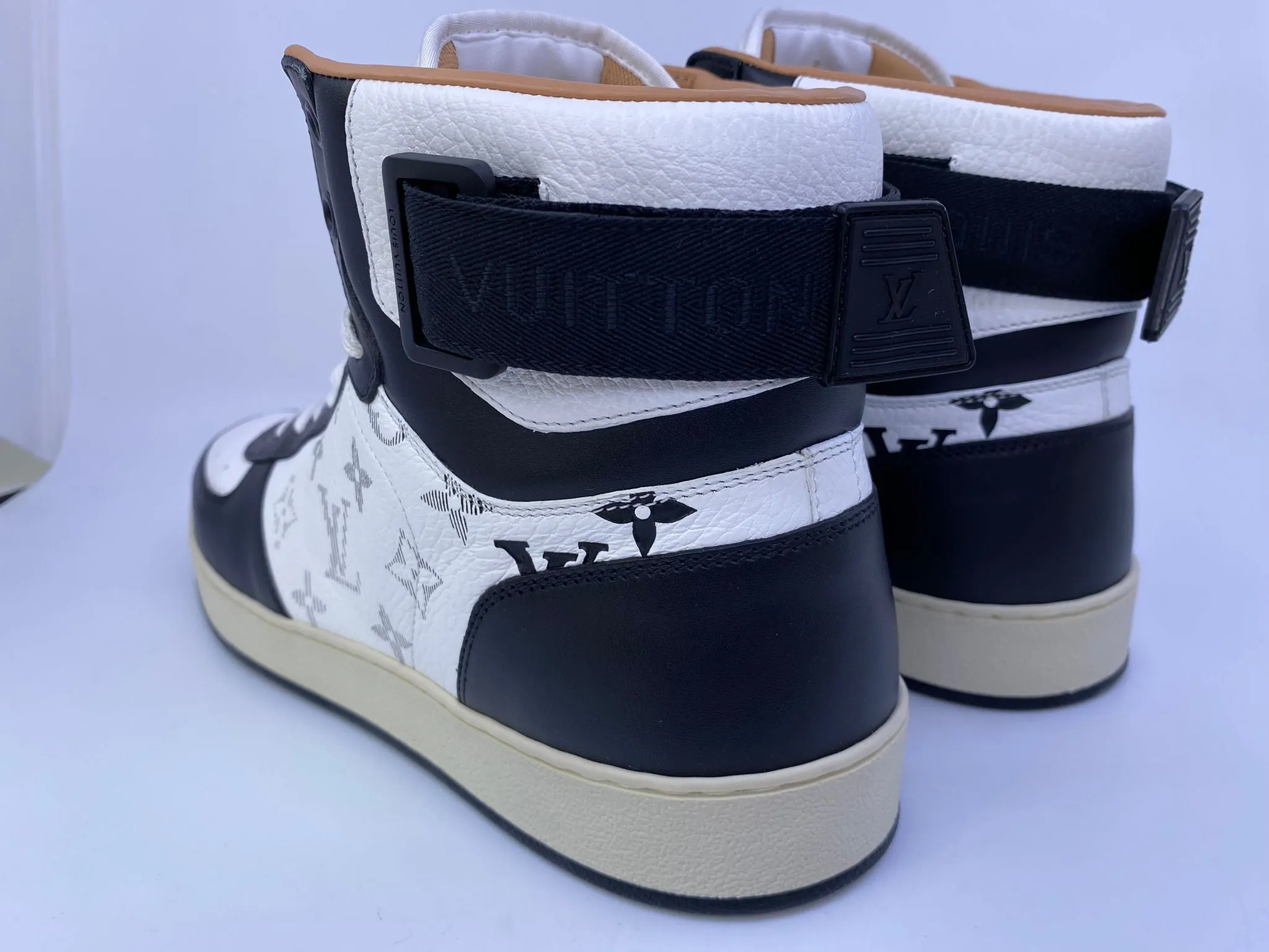 Rivoli Sneaker Boot