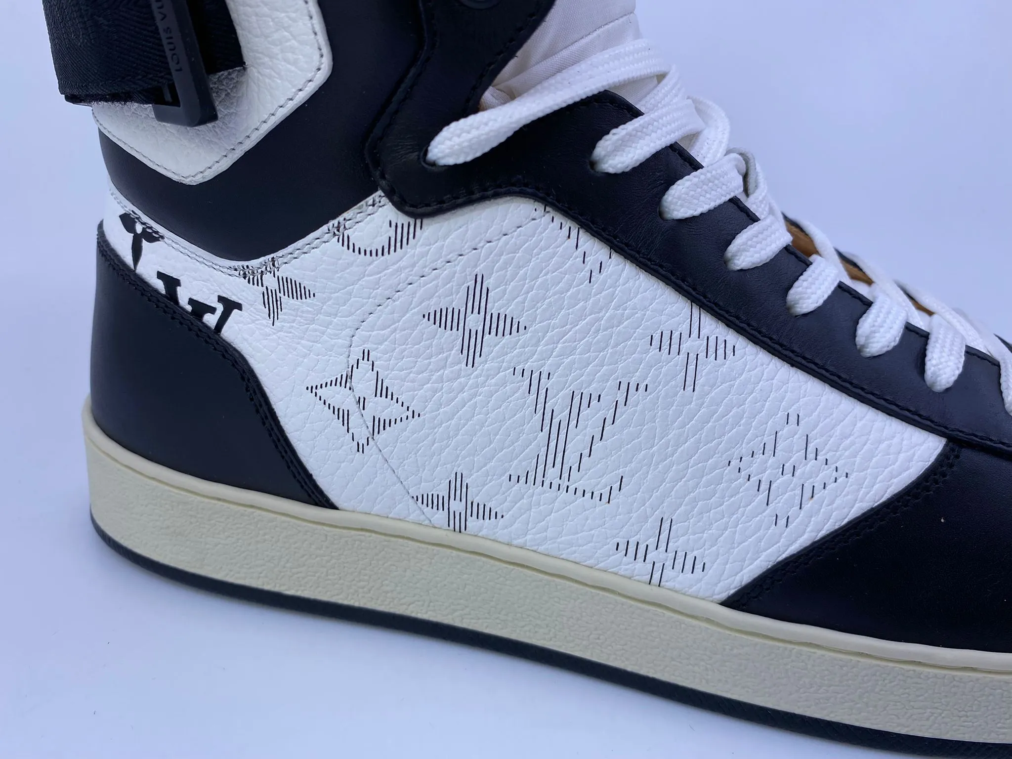 Rivoli Sneaker Boot