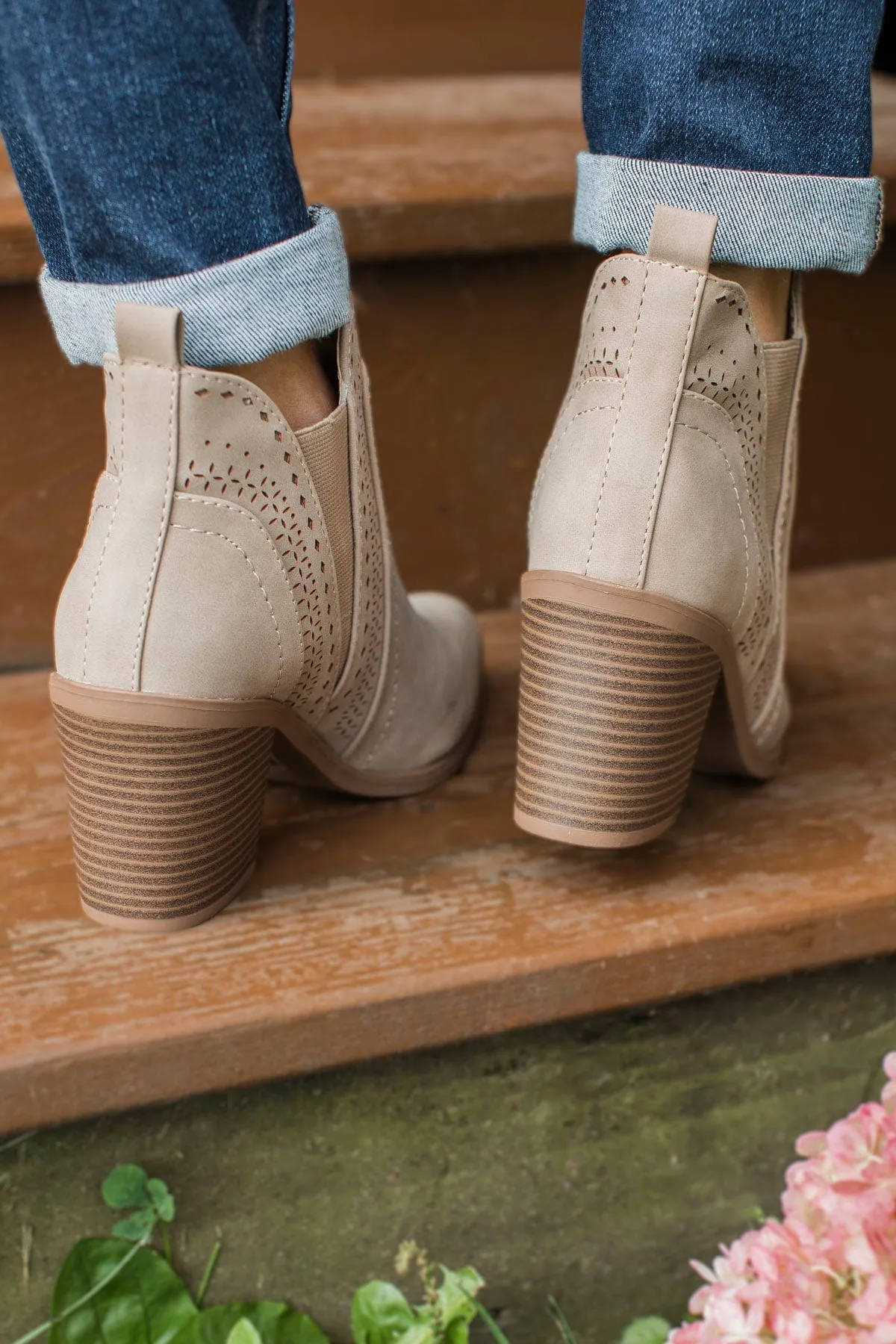 Soda Nickel Booties- Dark Natural