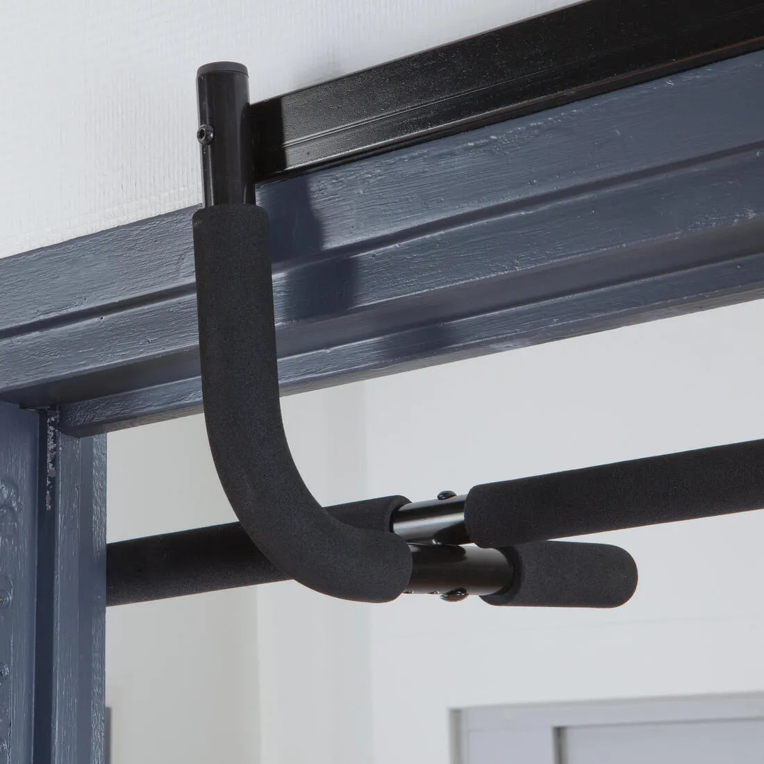 Strength Training Pull-Up Bar 500