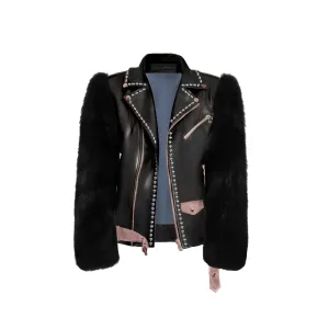 The Yoko - Customer's Product with price 3795.00 ID j7PtQq0cJvHI3kJ96gMrtgYz
