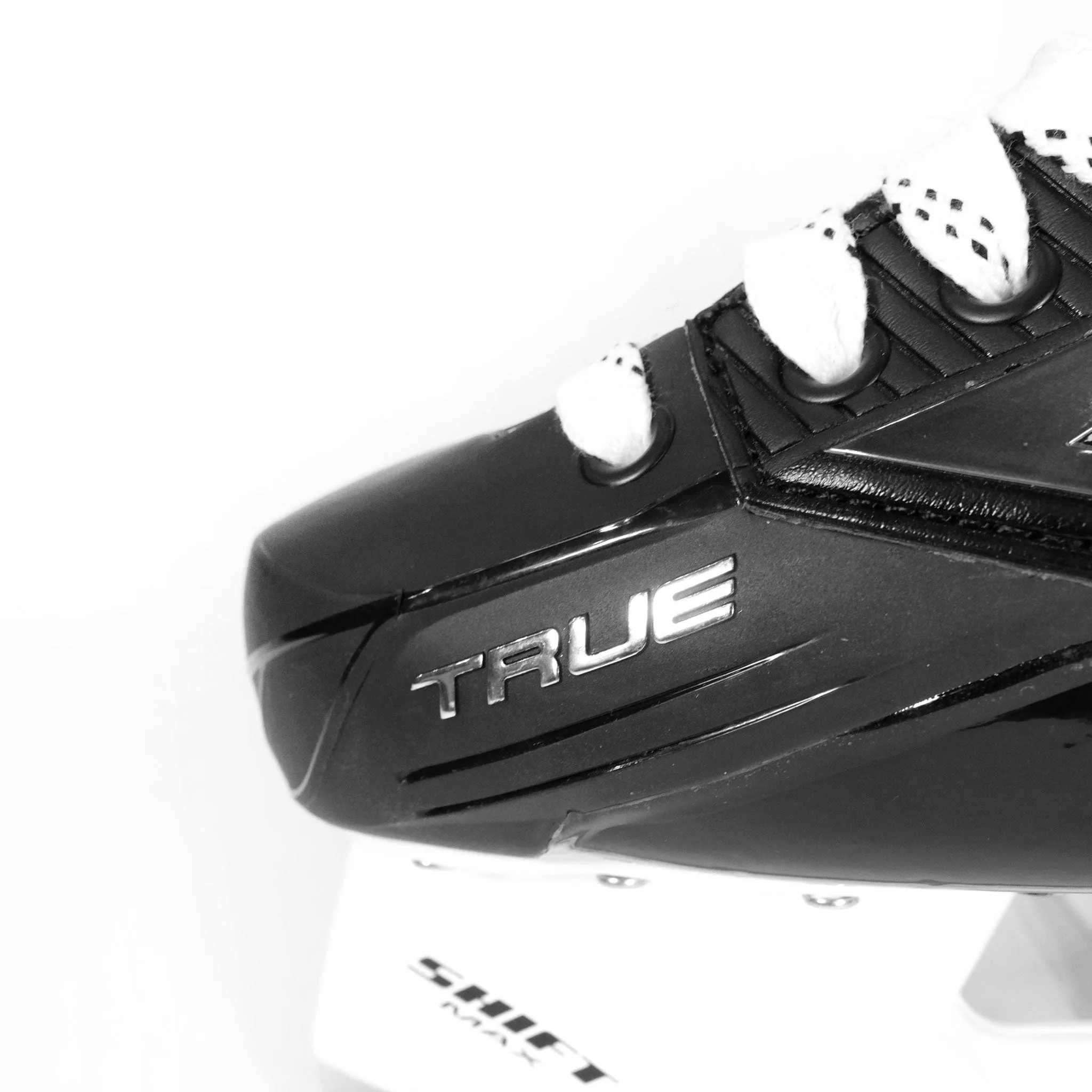 TRUE Catalyst 7 Senior Hockey Skates