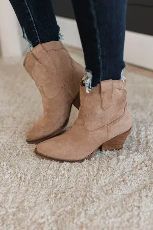 Very G Deirdra Boots- Taupe