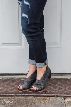 Very G Janice Booties- Grey