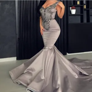 vintage evening dresses long v neck short sleeve gray lace applique modest formal evening gown