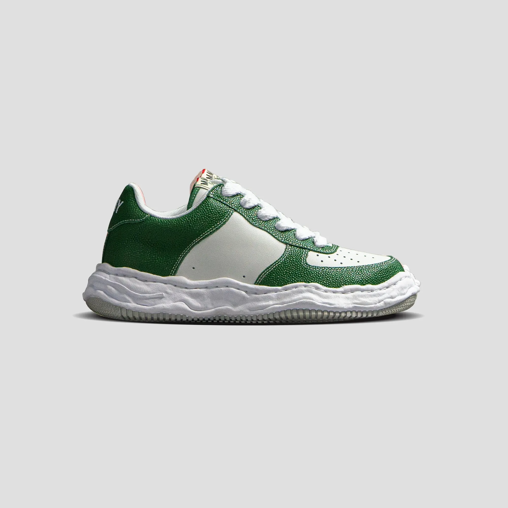 WAYNE OG SOLE LOW-TOP PEBBLES LEATHER SNEAKERS